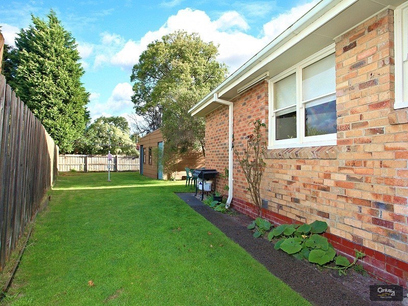 10 St Leonards Close, Noble Park VIC 3174