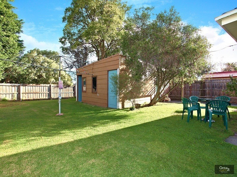 10 St Leonards Close, Noble Park VIC 3174