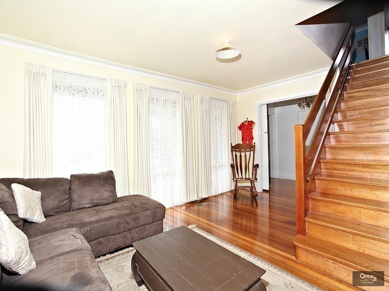 3 Kuringgai Cres, Noble Park VIC 3174