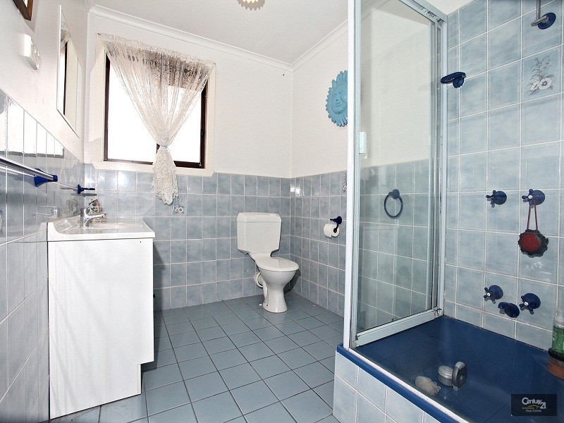 3 Kuringgai Cres, Noble Park VIC 3174