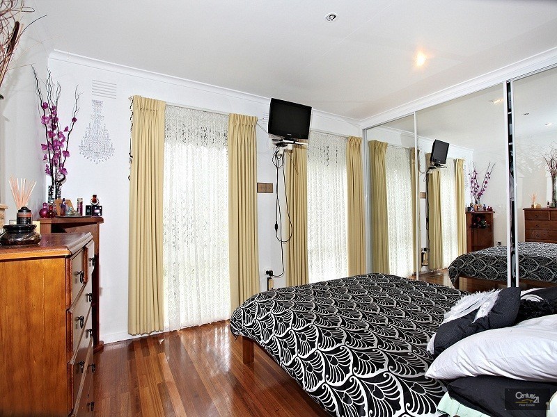 3 Kuringgai Cres, Noble Park VIC 3174