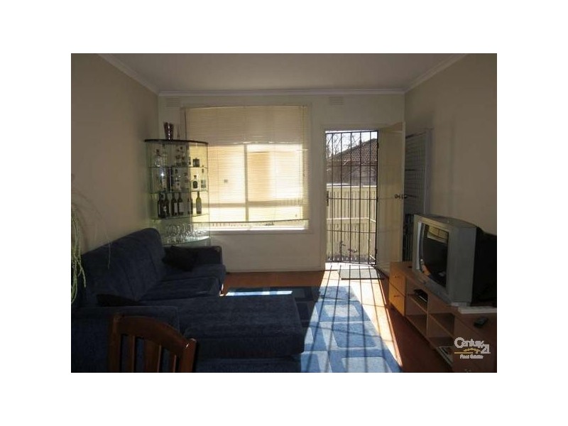 2/32 Vincent Crescent, Noble Park VIC 3174