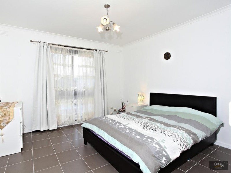 7/15 Close Ave, Dandenong VIC 3175