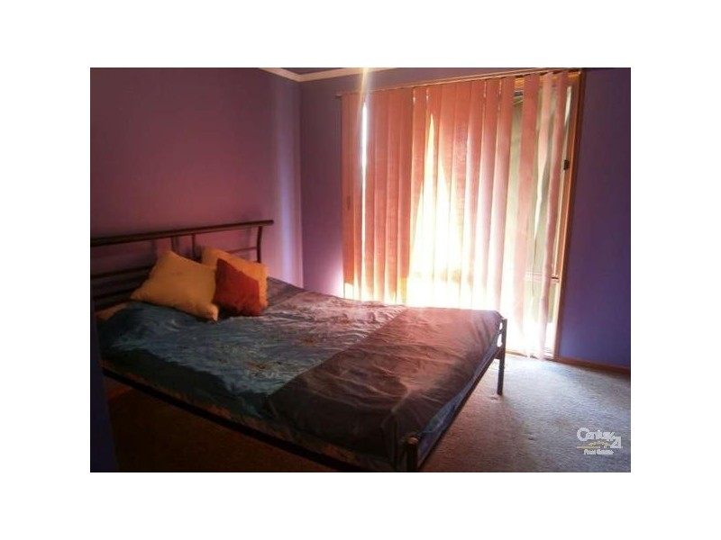 1/52 Nockolds Crescent, Noble Park VIC 3174