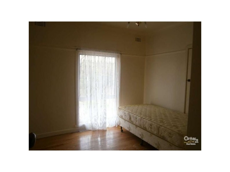 7 Briggs Crescent, Noble Park VIC 3174