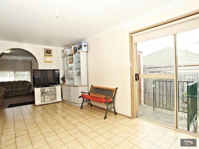 1/4 Royal Ave, Springvale VIC 3171
