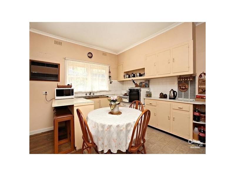 11 Ambrie Crescent, Noble Park VIC 3174