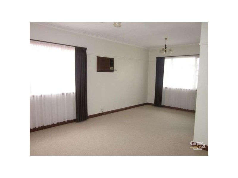 60 Kelvinside Road, Noble Park VIC 3174