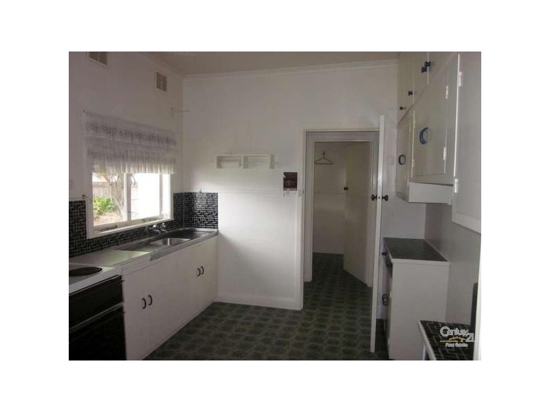 60 Kelvinside Road, Noble Park VIC 3174