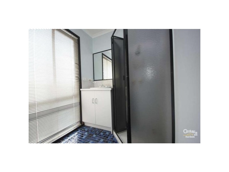 18 Kernot Crescent, Noble Park North VIC 3174