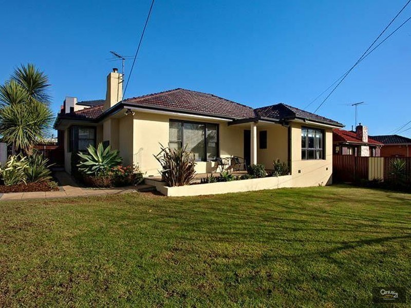 6 Crawford Ave, Dandenong North VIC 3175