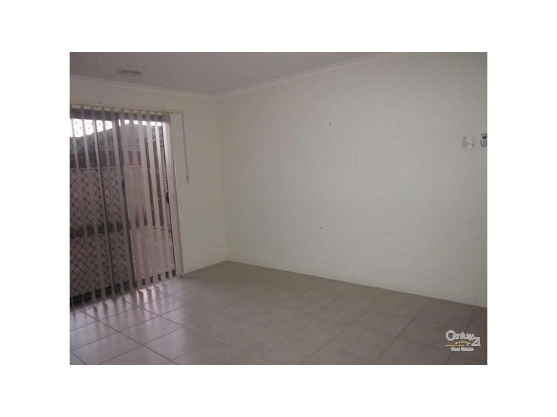 20 Jacaranda Way, Pakenham VIC 3810