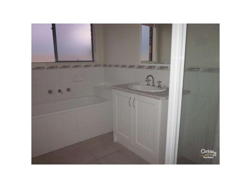 20 Jacaranda Way, Pakenham VIC 3810