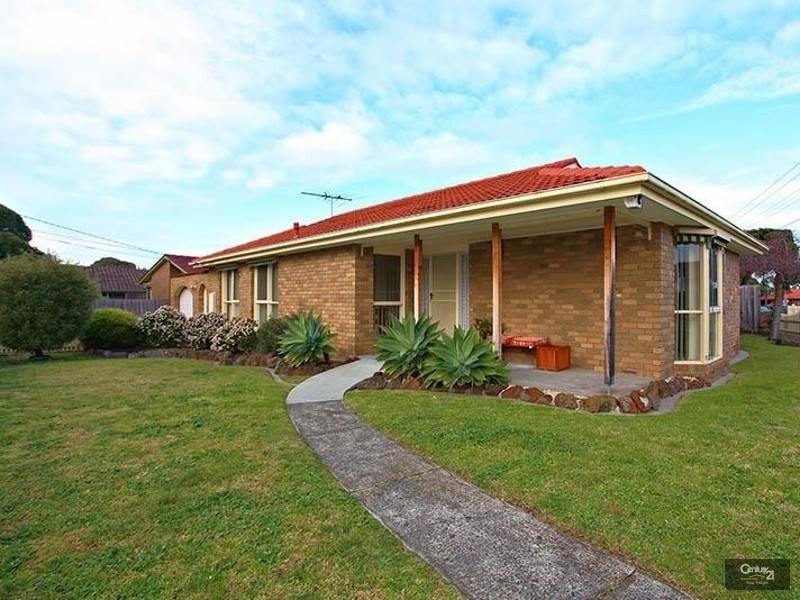 11 Darren Road, Springvale South VIC 3172