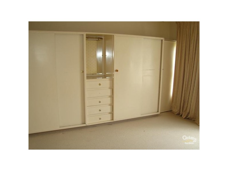 16 Glendale Road, Springvale VIC 3171