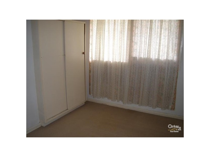 16 Glendale Road, Springvale VIC 3171