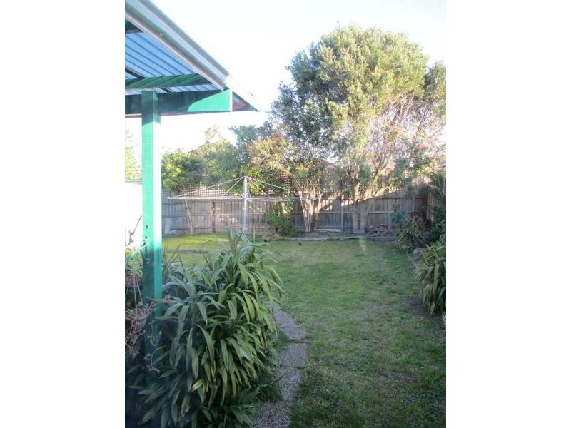 4 Lawrence Crescent, Noble Park North VIC 3174