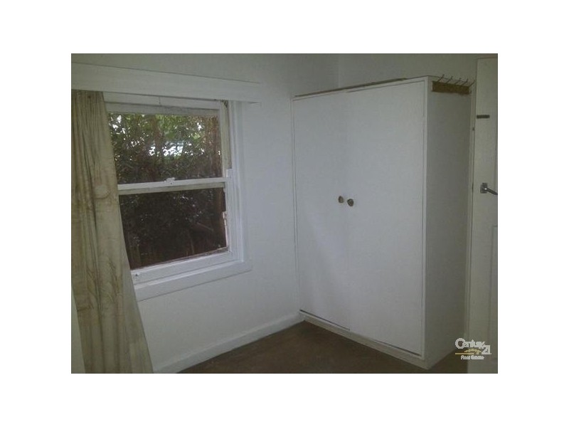 8 Fairview Street, Springvale VIC 3171