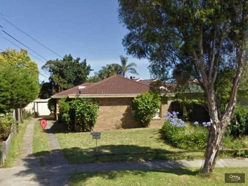 4 Pickworth Drive, Dingley Village VIC 3172