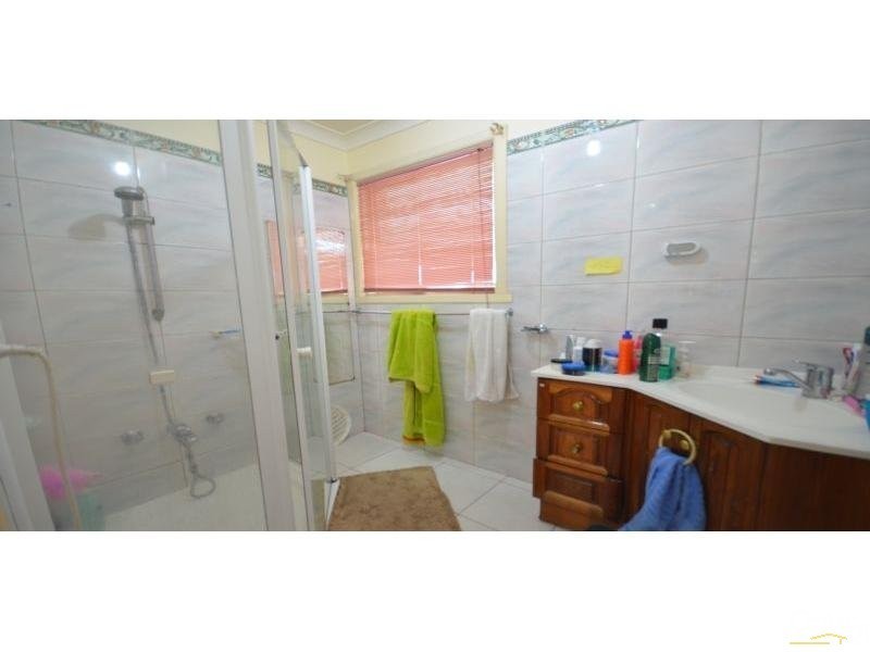 8 Scotsmore Road, Springvale South VIC 3172