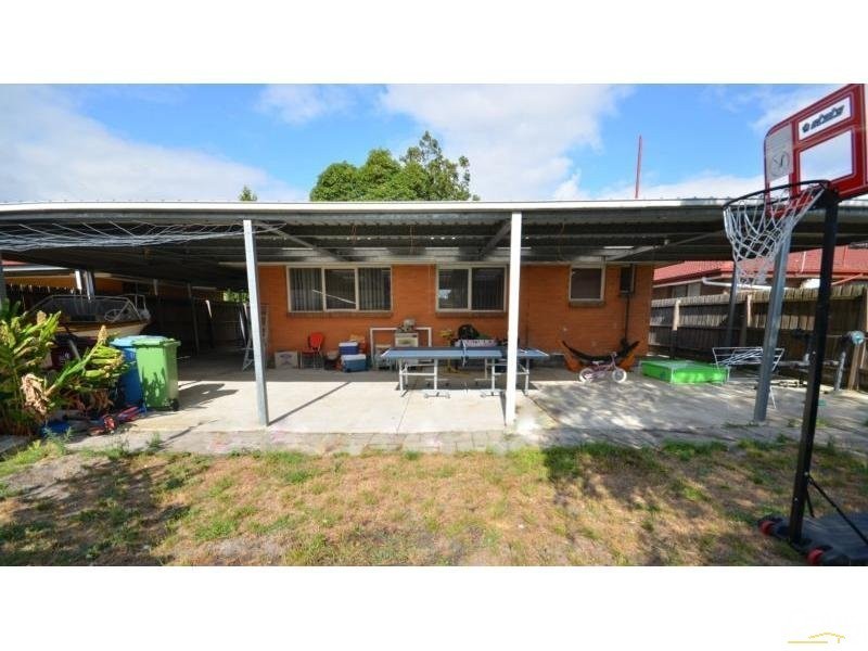 8 Scotsmore Road, Springvale South VIC 3172