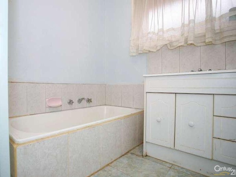 92 Noble Street, Noble Park VIC 3174