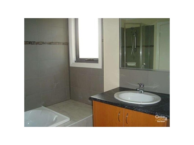 1/26 Ambrie Crescent, Noble Park VIC 3174