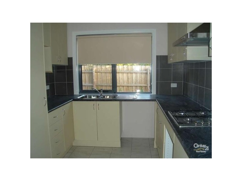 2/26 Ambrie Crescent, Noble Park VIC 3174