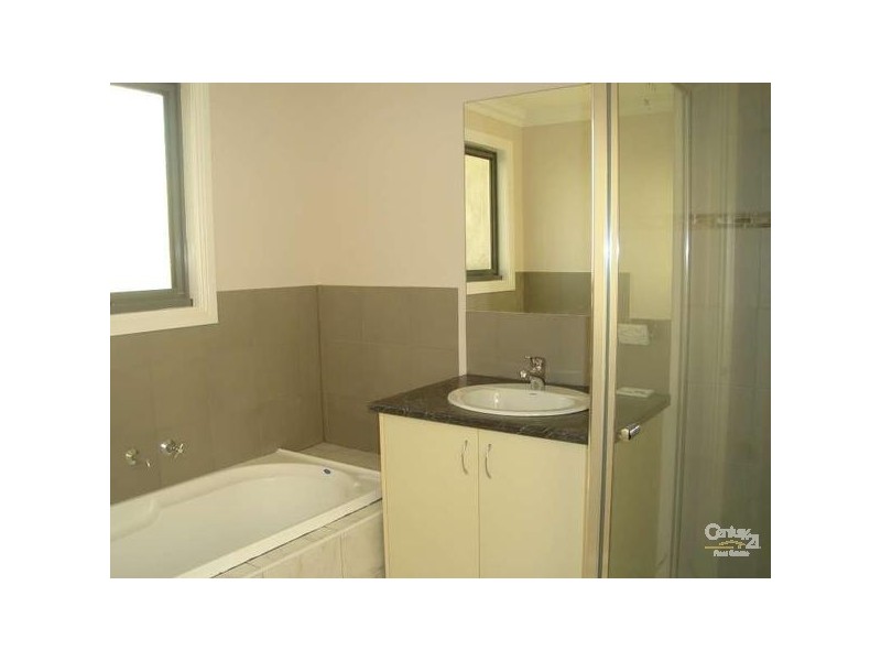 2/26 Ambrie Crescent, Noble Park VIC 3174