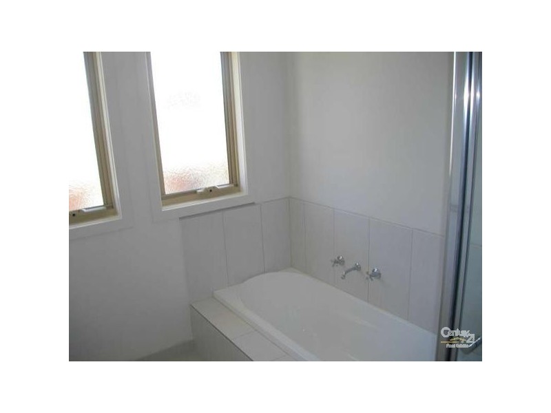 3/45 Ellt Crescent, Noble Park VIC 3174