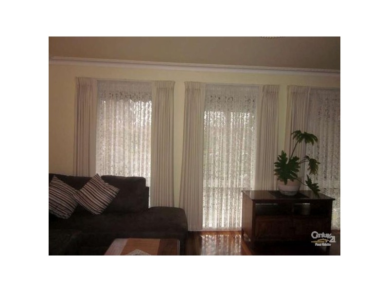 3 Kuringgai Cres, Noble Park VIC 3174