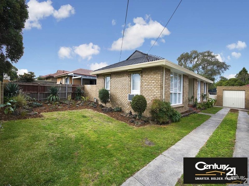 15 Manooka Court, Keysborough VIC 3173