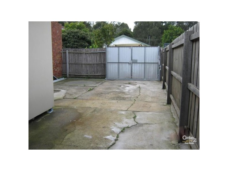 109 Springvale Road, Springvale VIC 3171