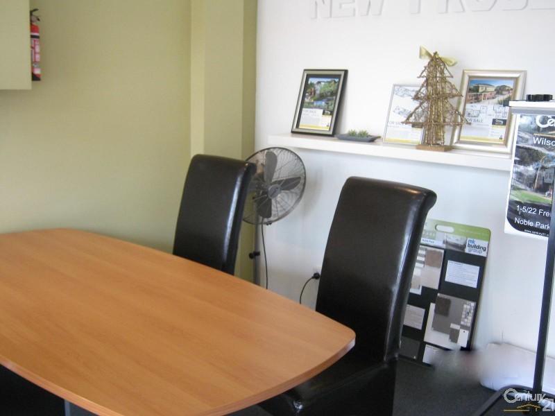 39 Douglas Street, Noble Park VIC 3174