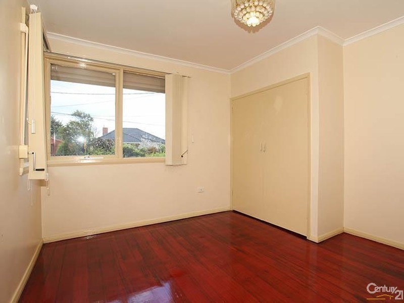 7 Kemp Street, Springvale VIC 3171