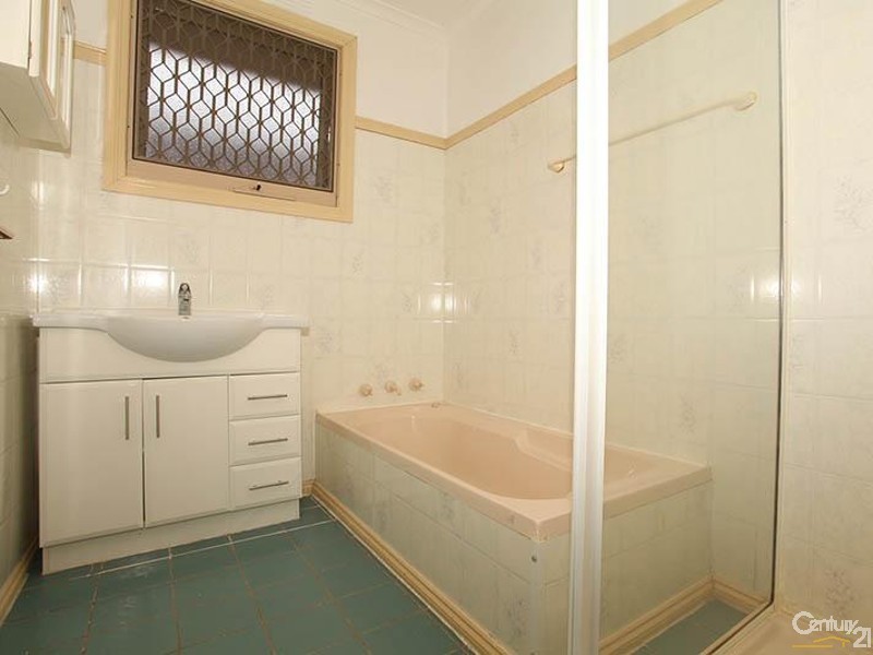 7 Kemp Street, Springvale VIC 3171