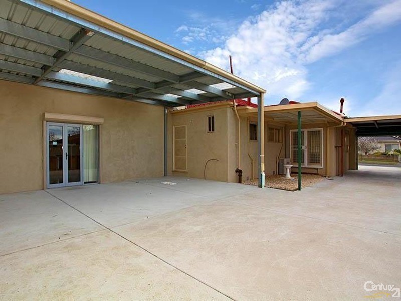 7 Kemp Street, Springvale VIC 3171