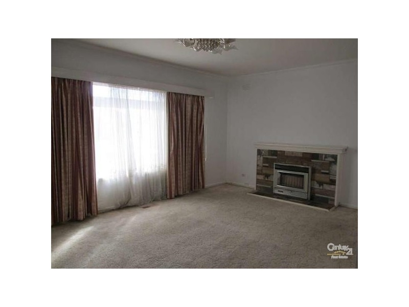 7 Pascoe Avenue, Springvale VIC 3171