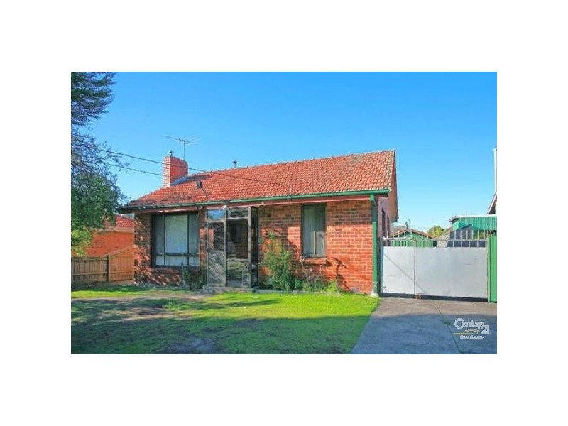 36 Chifley Crescent, Dandenong North VIC 3175