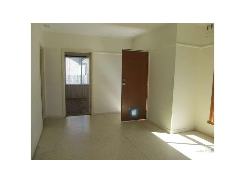 36 Chifley Crescent, Dandenong North VIC 3175