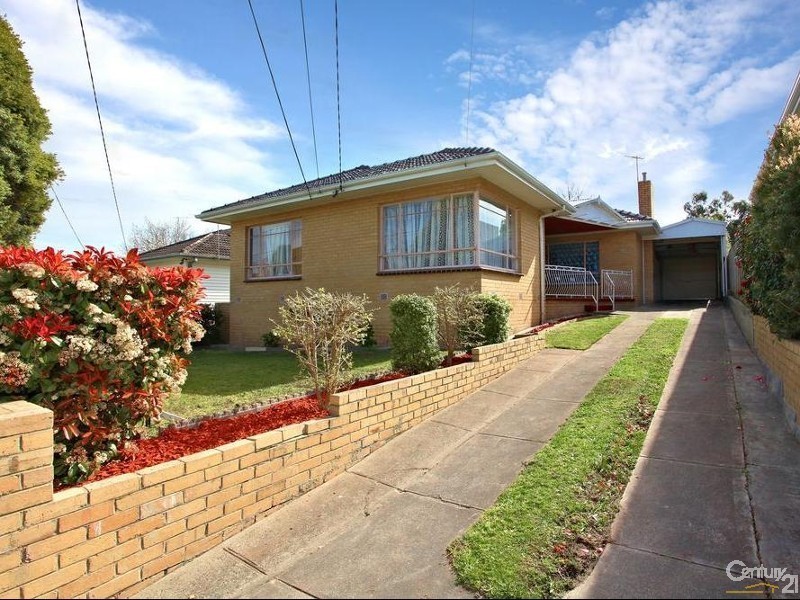 30 Barbara Ave, Dandenong North VIC 3175