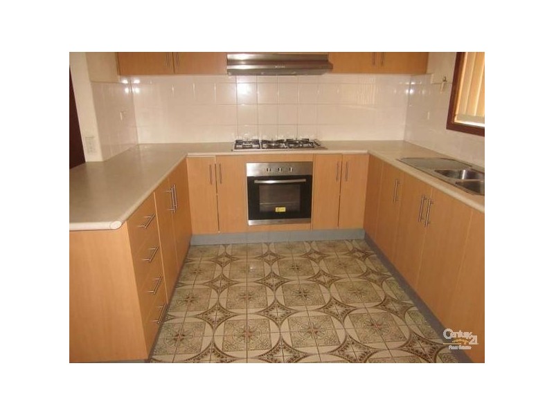 1/12 Kelvin Grove, Springvale VIC 3171