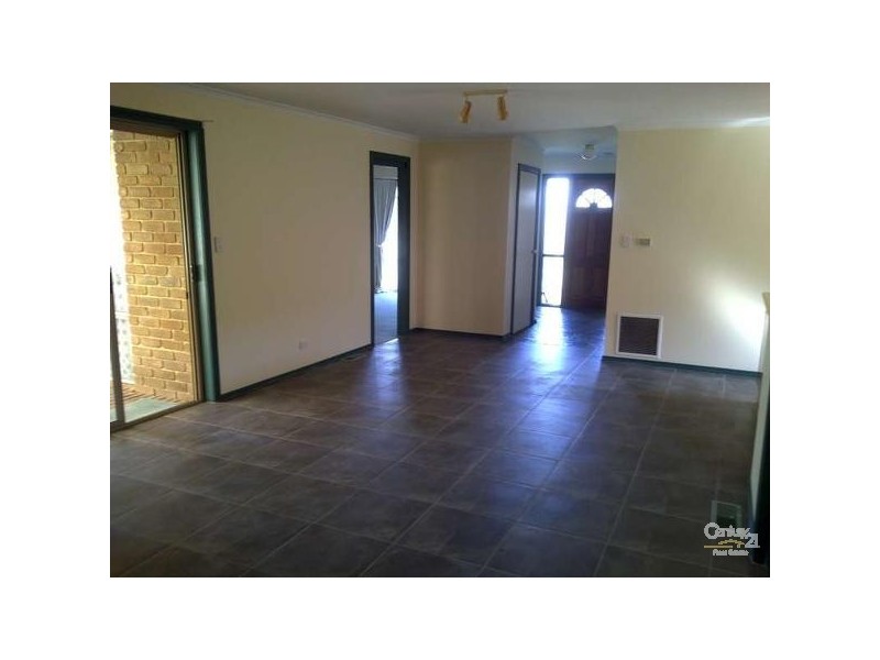 10 Francis Court, Narre Warren VIC 3805