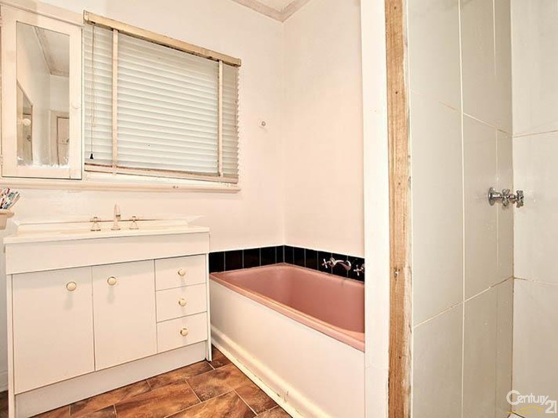 6 Simpson Street, Noble Park VIC 3174