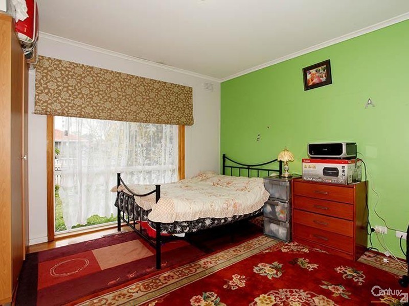 24  Budge Street, Noble Park VIC 3174