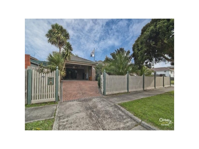 10 Cyril Grove, Noble Park VIC 3174