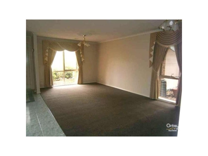 10 Cyril Grove, Noble Park VIC 3174