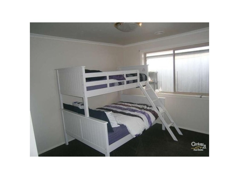 10 Cyril Grove, Noble Park VIC 3174