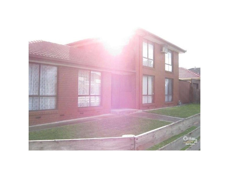 31 St James Avenue, Springvale VIC 3171