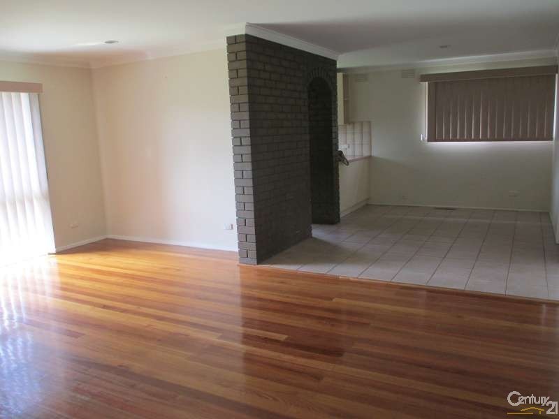 13 Allawah Close, Keysborough VIC 3173